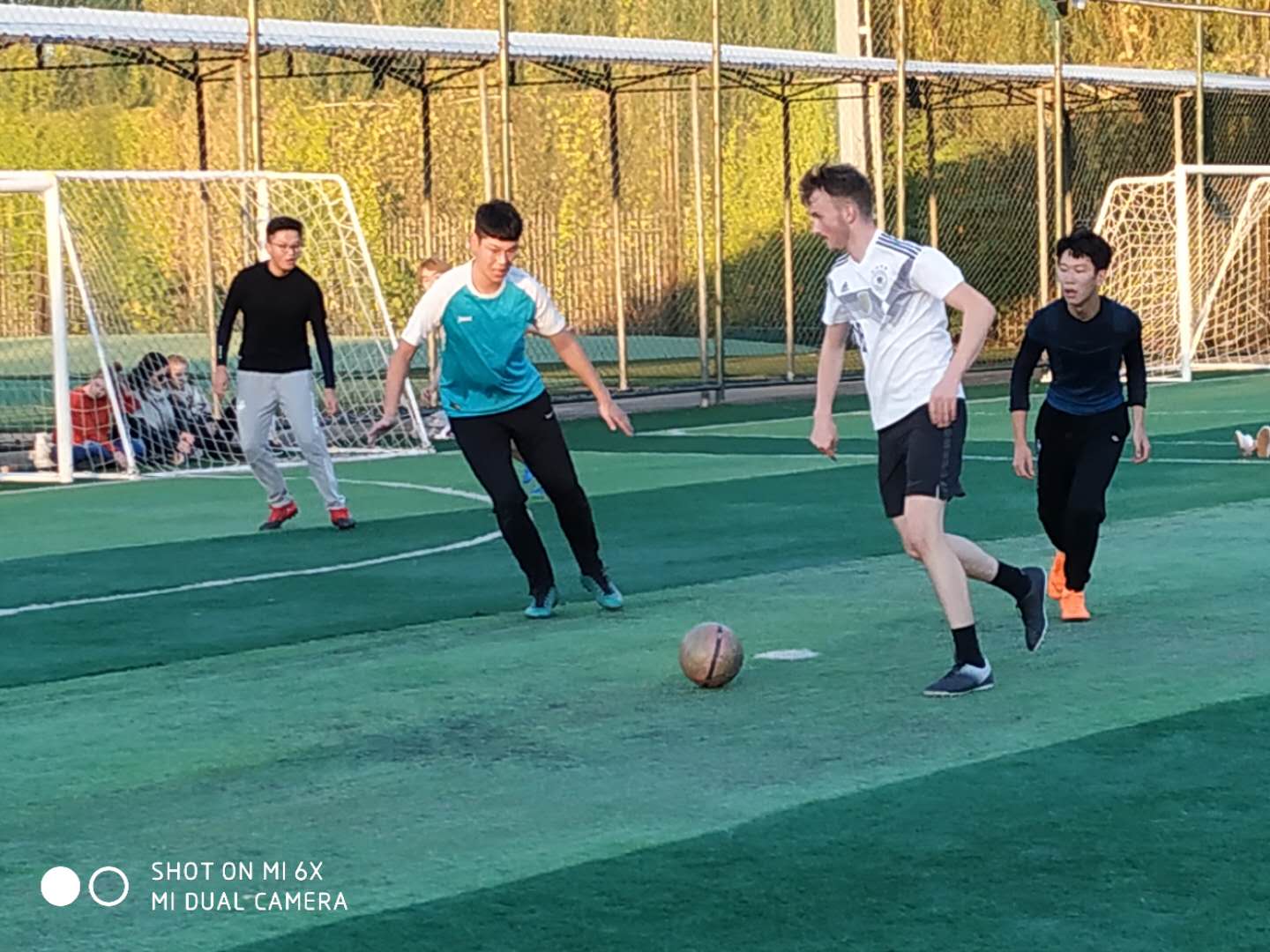 十大手机博彩网站排行榜与国际学院进行五人制足球友谊赛-十大手机博彩网站排行榜