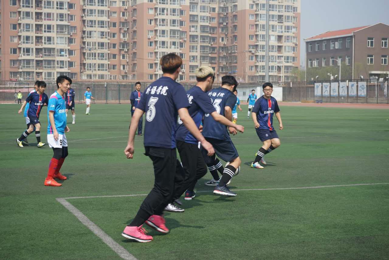 十大手机博彩网站排行榜vs商学院足球赛成功举办-十大手机博彩网站排行榜